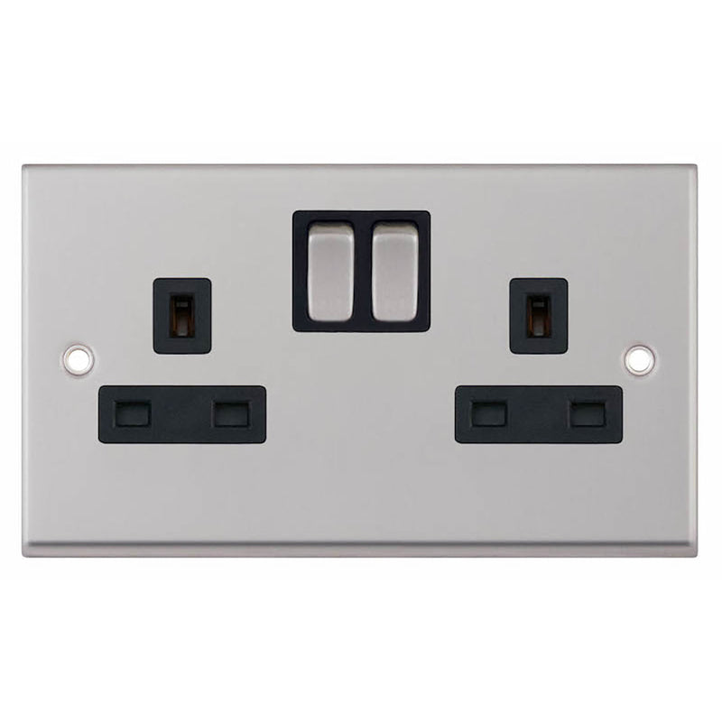 2 Gang 13 Amp Socket SP – Switched Black