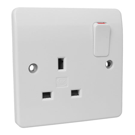 MK Logic Plus 13A Switched 1 Gang Single Socket - White