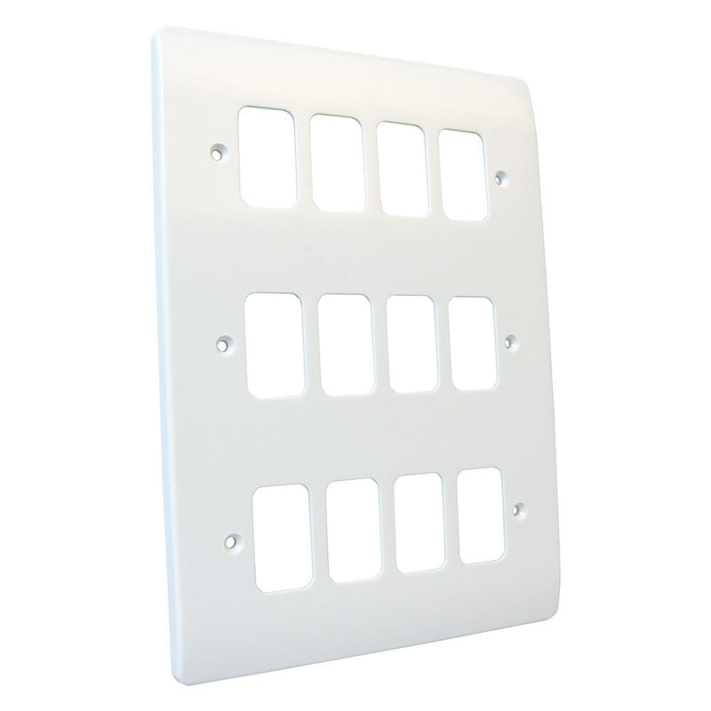 MK Logic Plus 12 Gang Frontplate - White - White